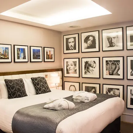 Le Monde Hotel-3
